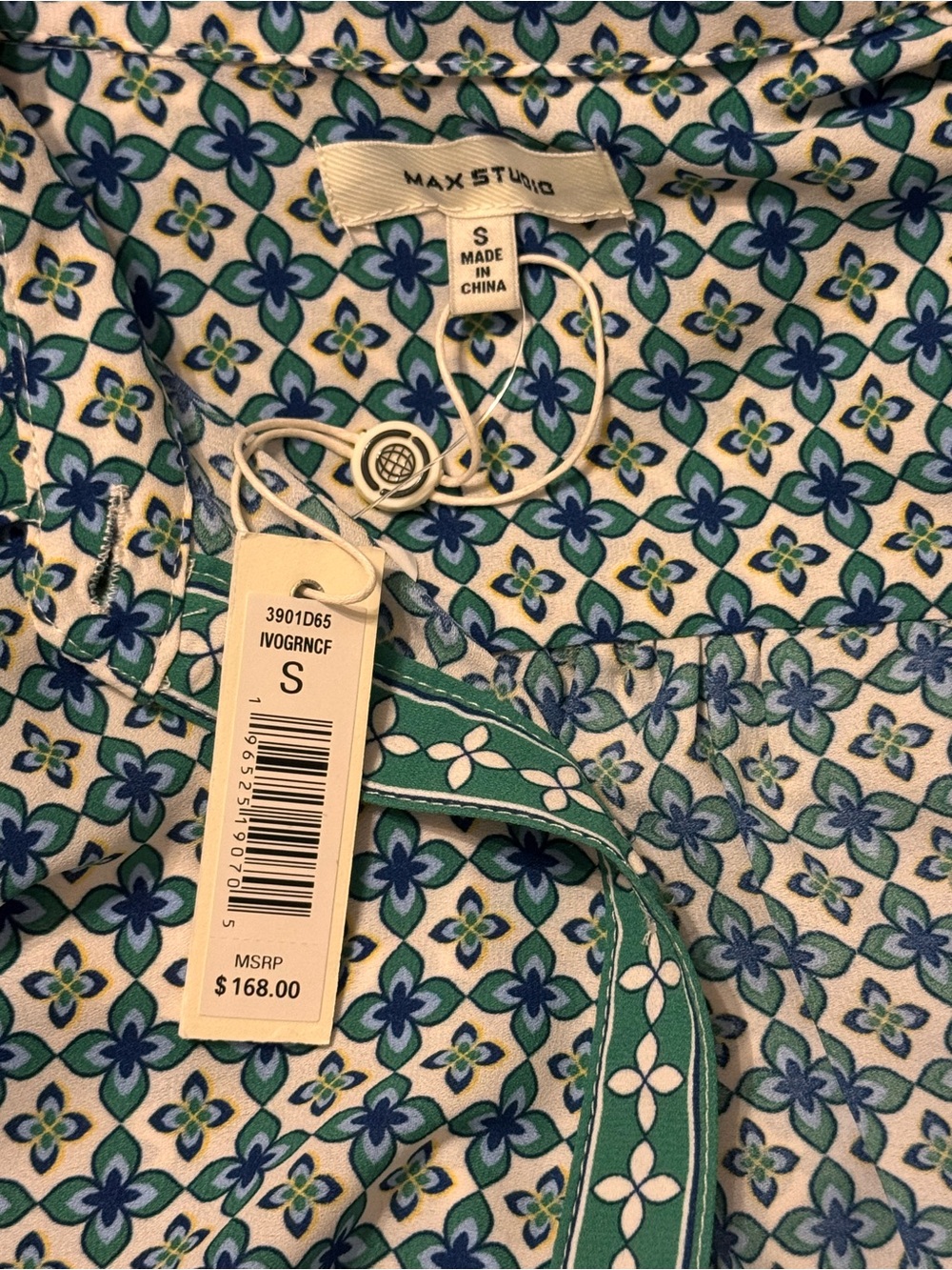 Max Studio Green and Blue Geometric Floral Button-Up Shirt